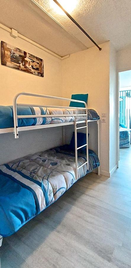 Hypercenter 27 M With Wifi And Shared Pool Apartment Frejus Exterior photo
